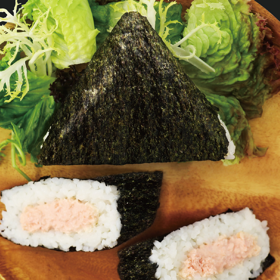 康福貢膳 - 三文魚飯團